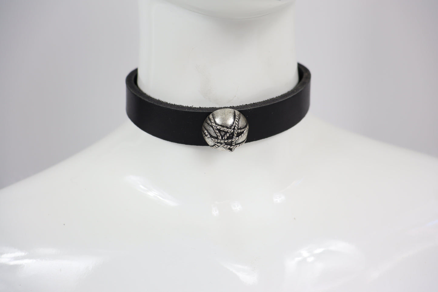 CHOKER - Ropes on Leather