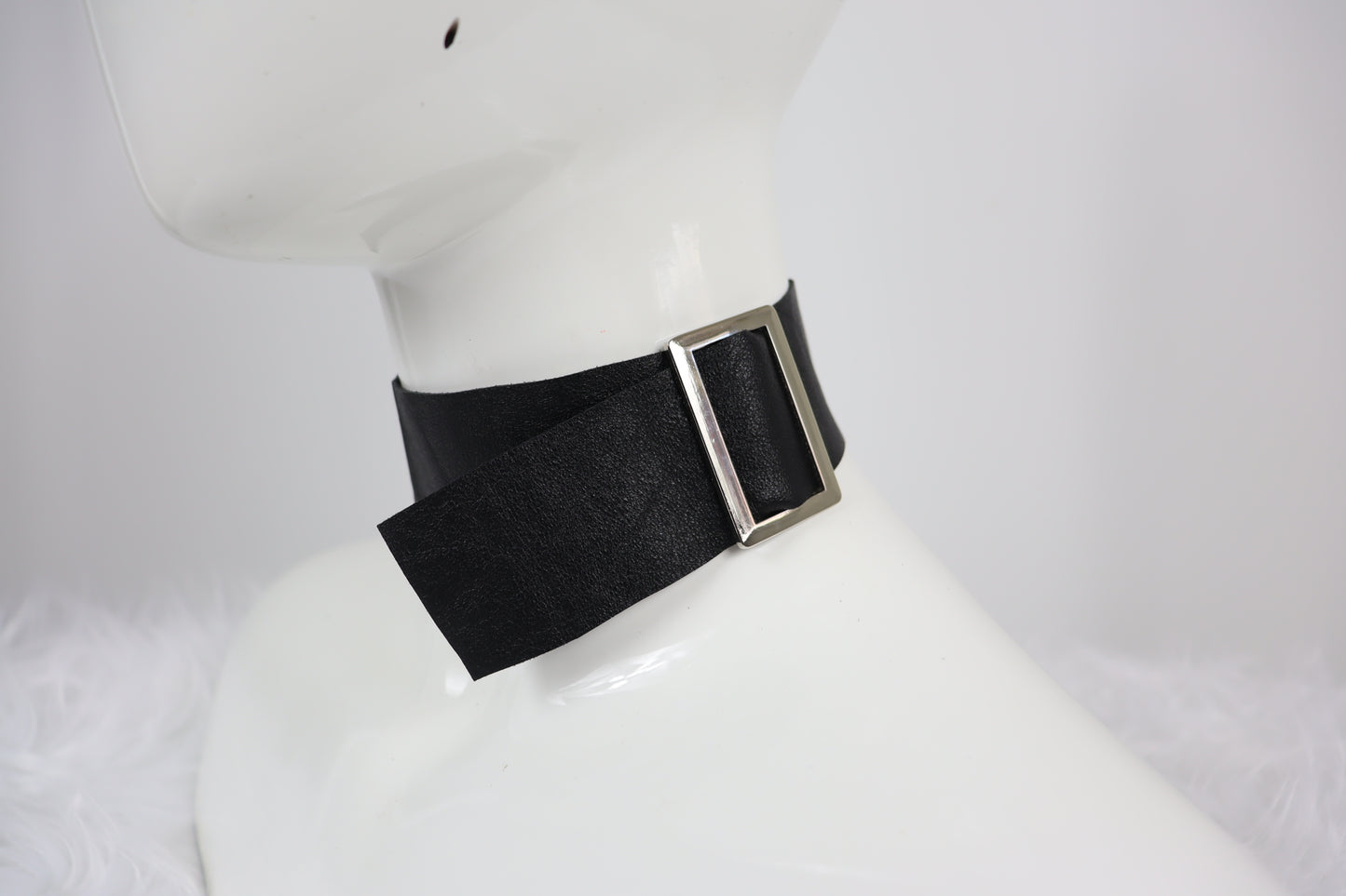 CHOKER - Double Buckle
