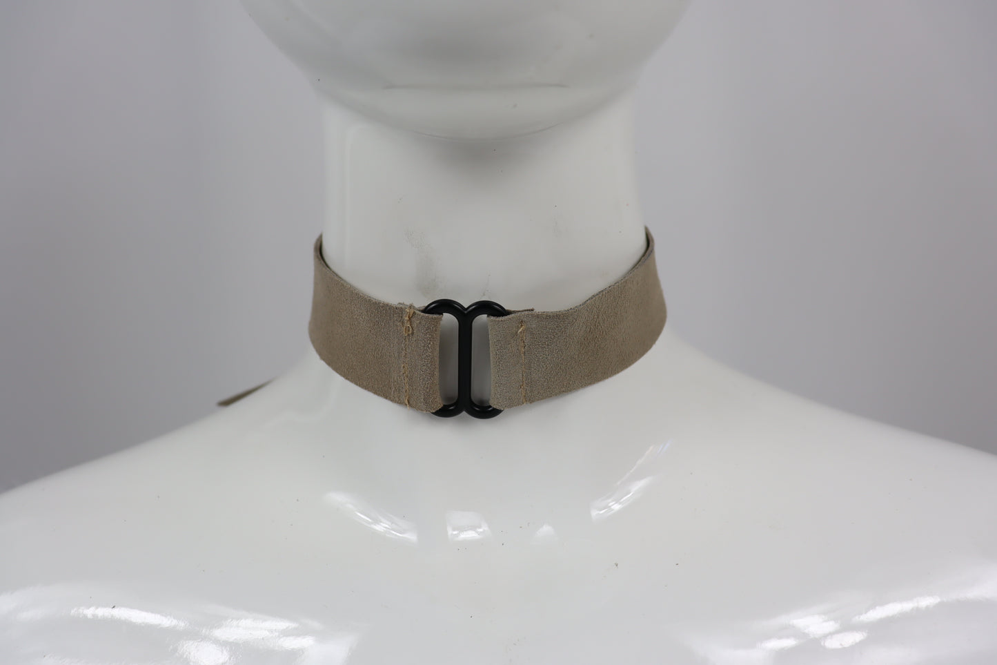 SUEDE CHOKER
