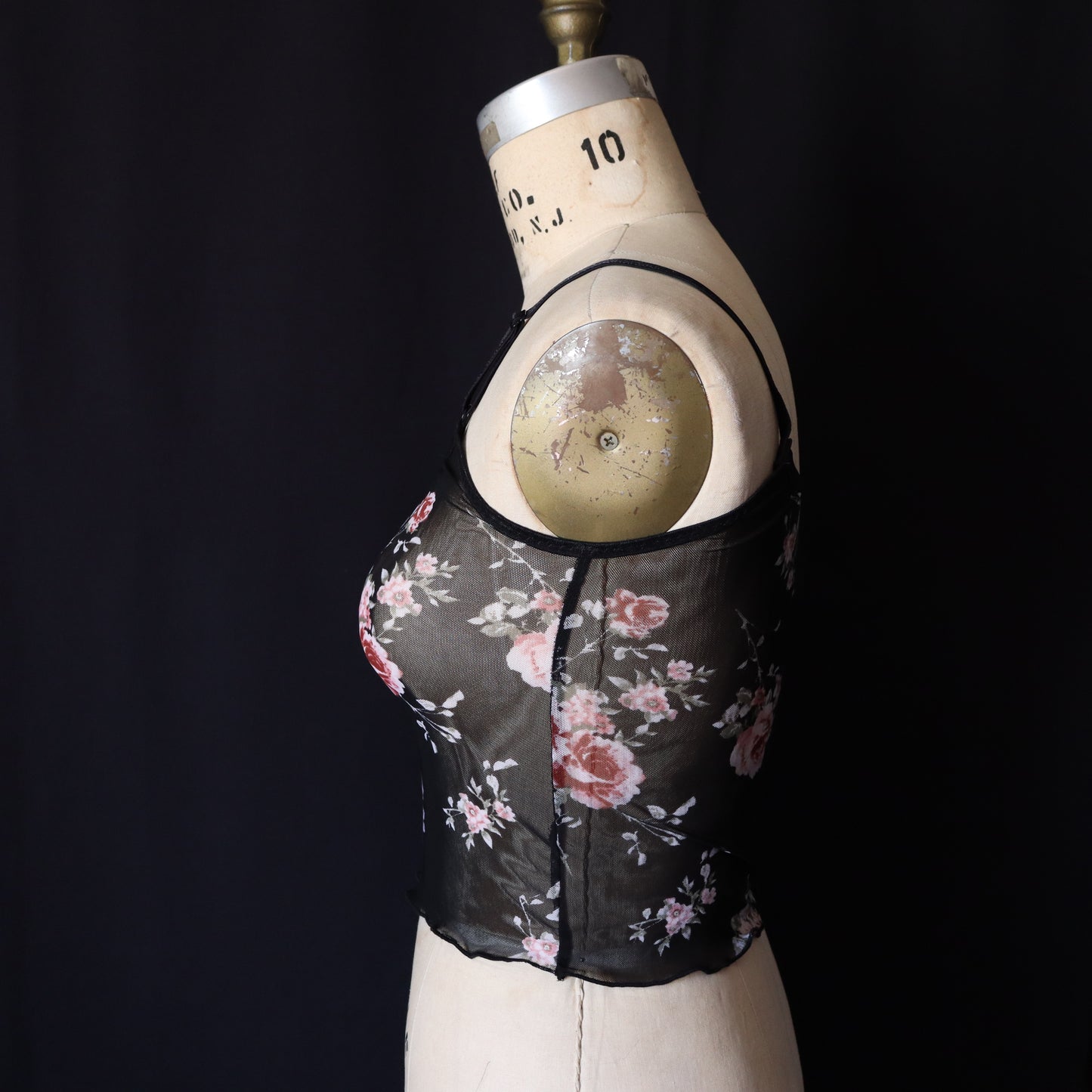 PINK ROSES MESH TANK