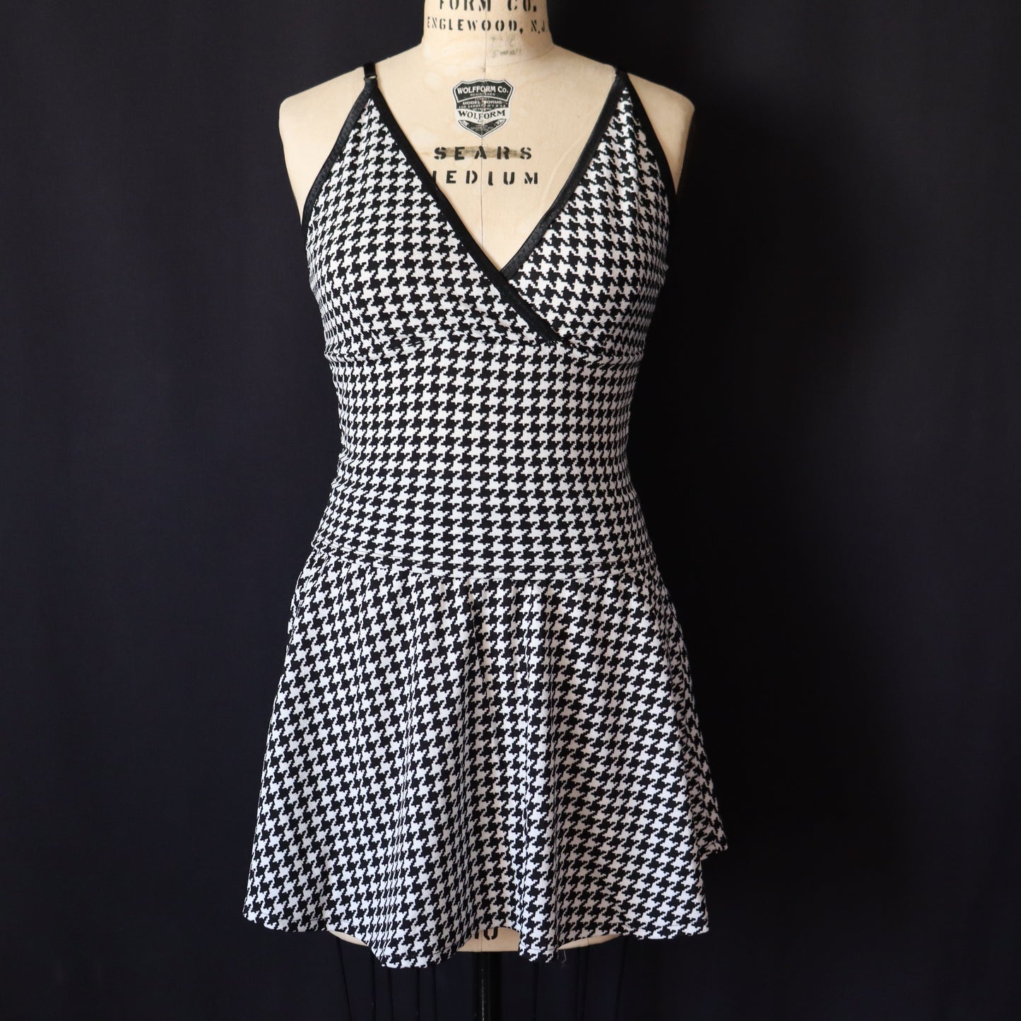 Bundle - Bralette top & A line skirt