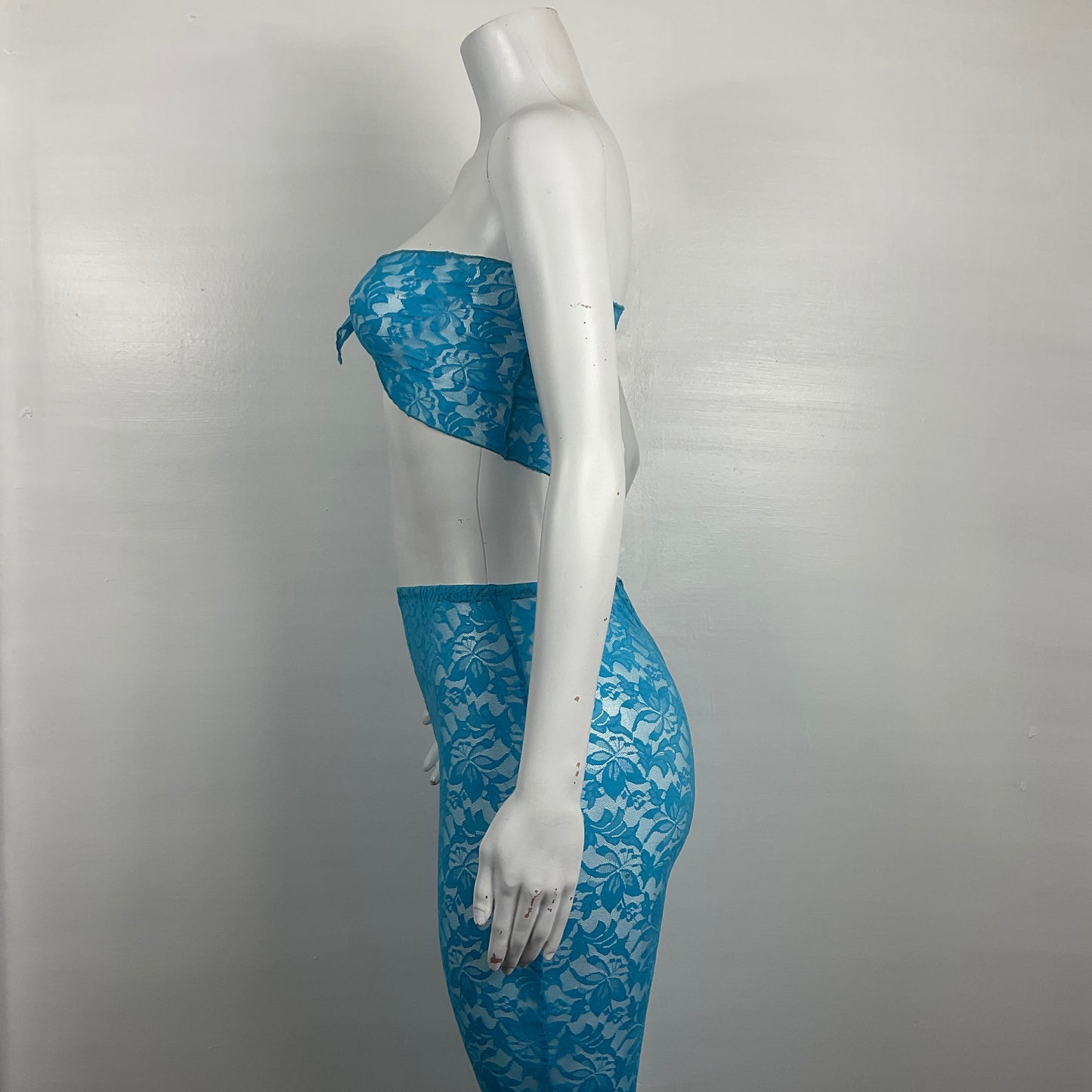 Bundle - Top & Fitted flared pants