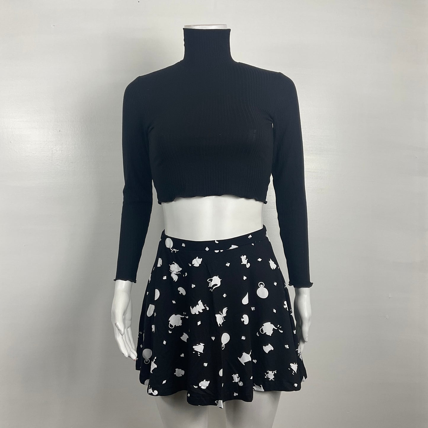Bundle - Turtleneck top & Alice skirt