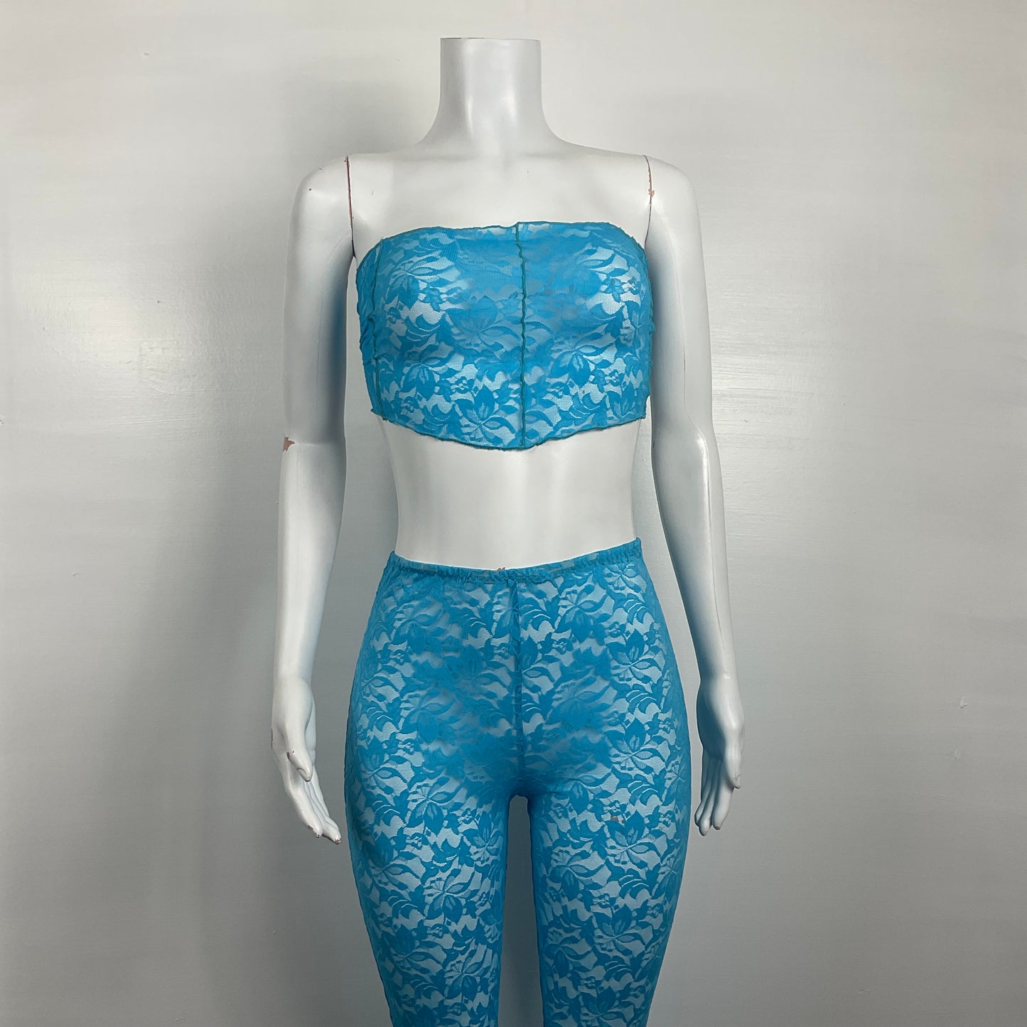 Bundle - Top & Fitted flared pants