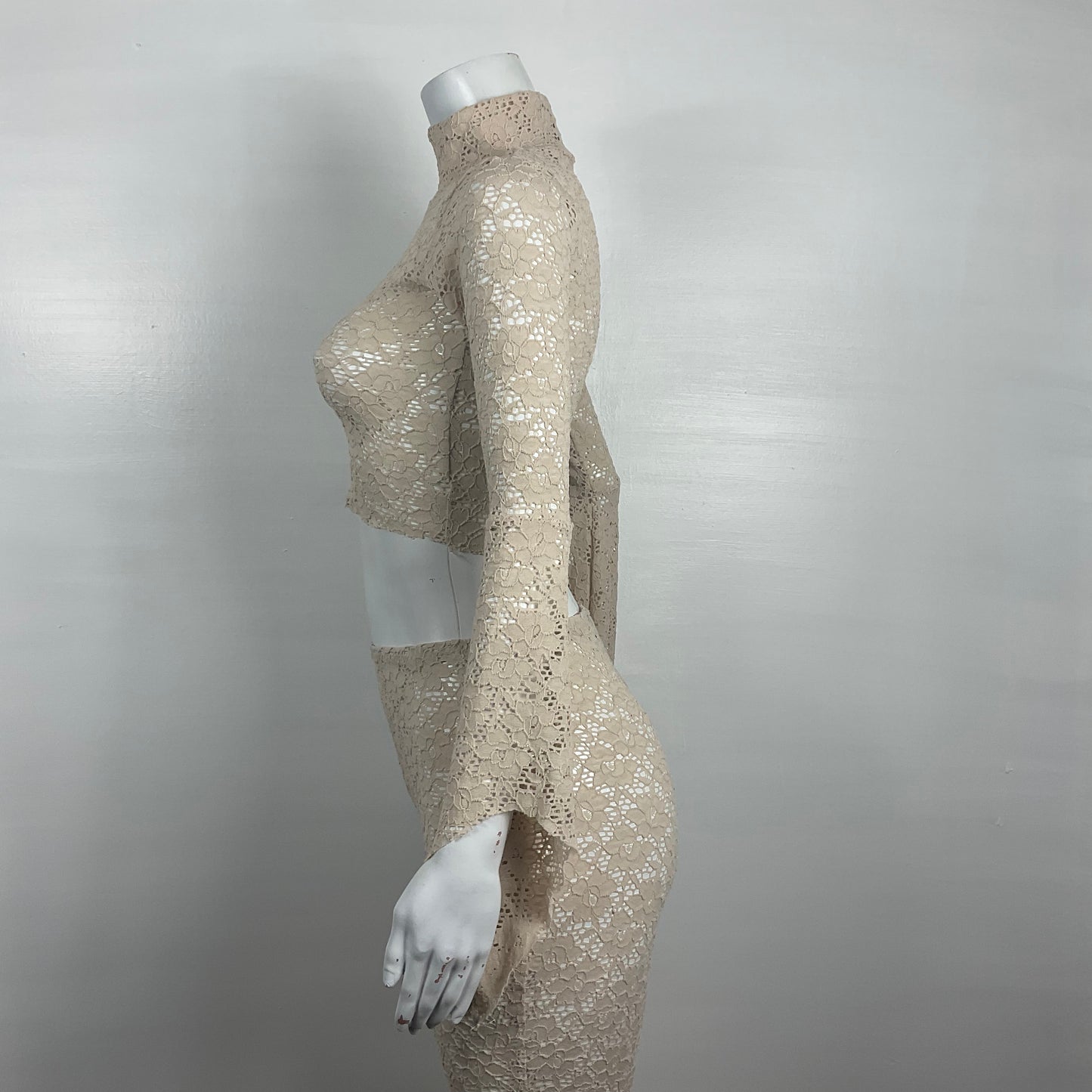 Bundle - Top & Fitted flared pants