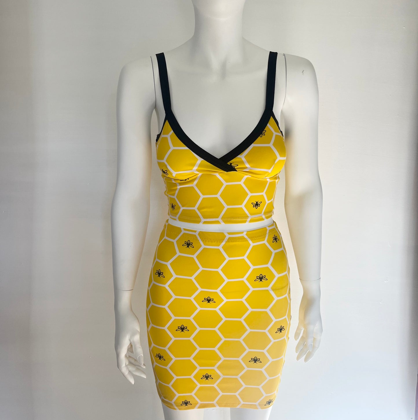 Bundle - Bralette top & Fitted skirt