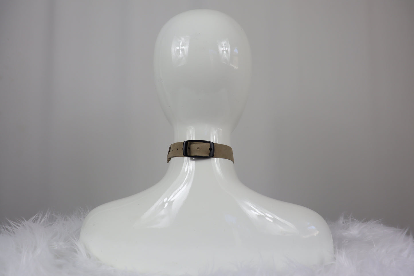 SUEDE CHOKER - Black Buckle