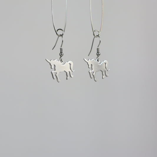 Outline earrings- unicorn