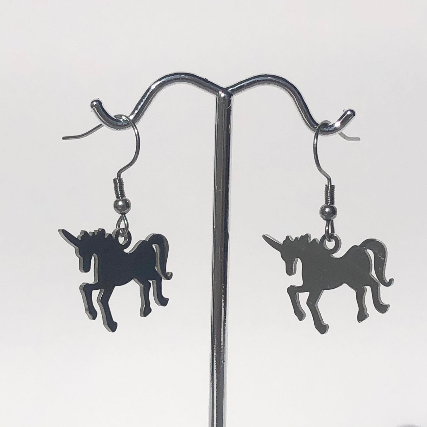 Outline earrings- unicorn